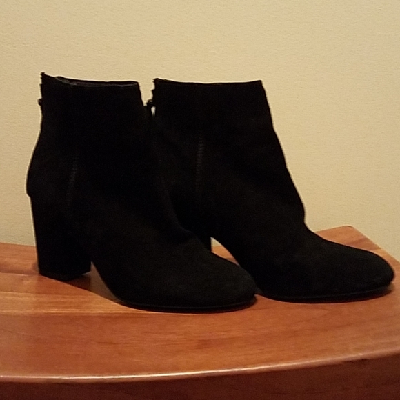 Steve Madden Black Suede Boots - Picture 2 of 6